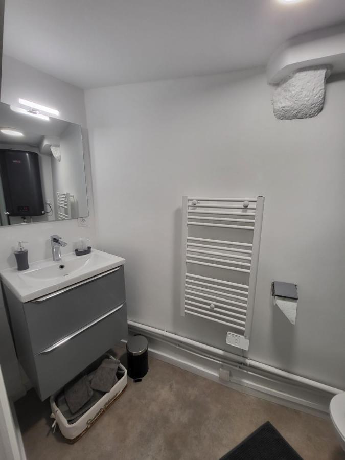 Superbe Appartement T2 Centre Historique เลอ ซูเตอร์เรน ภายนอก รูปภาพ